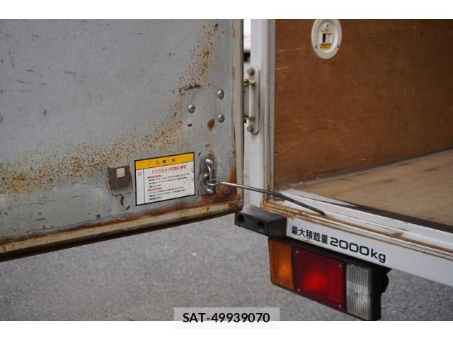 Isuzu ELF TRUCK 2020-03 7961449-25