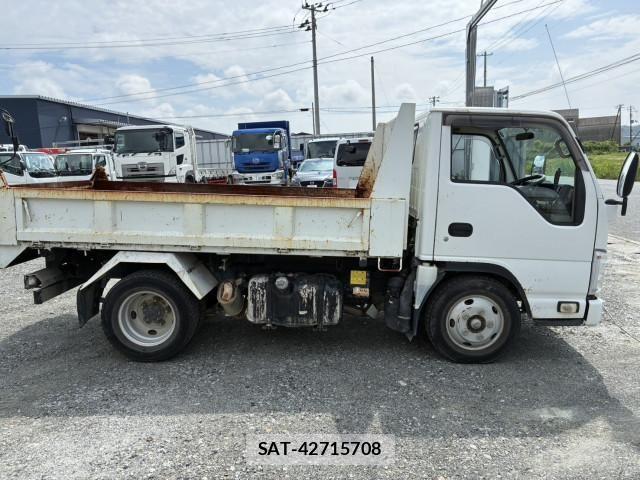 Isuzu ELF TRUCK 2026-03 7961398-3