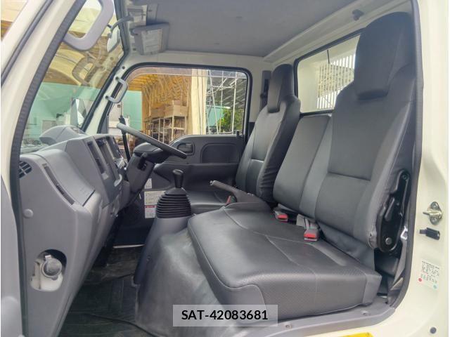 Isuzu ELF TRUCK 2020-06 7961390-24