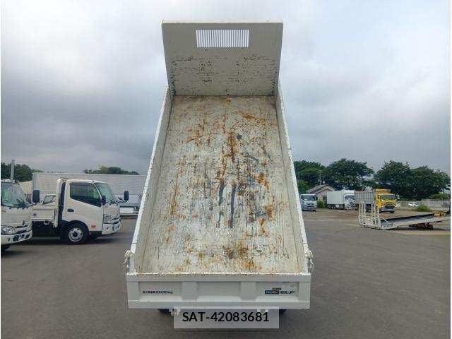 Isuzu ELF TRUCK 2020-06 7961390-7