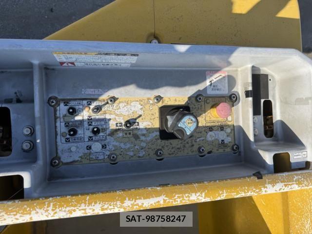 Isuzu ELF TRUCK 2016-03 7961443-16