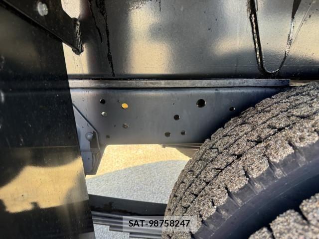 Isuzu ELF TRUCK 2016-03 7961443-23