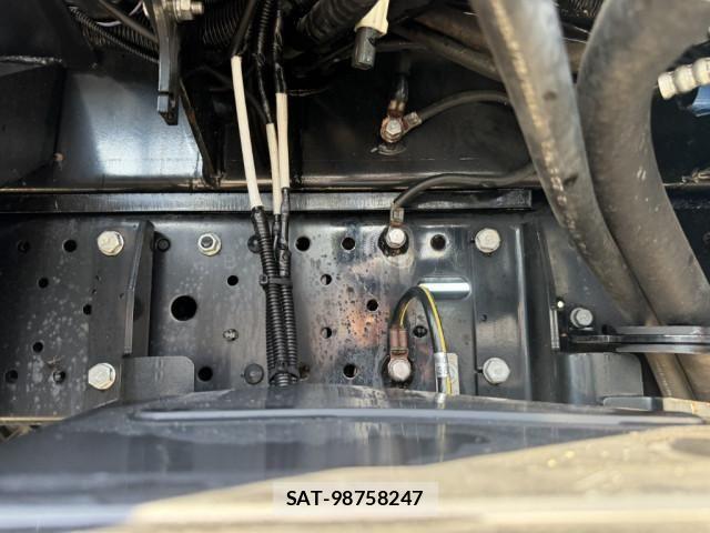 Isuzu ELF TRUCK 2016-03 7961443-25