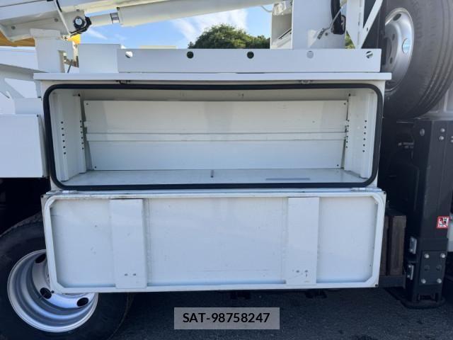 Isuzu ELF TRUCK 2016-03 7961443-8