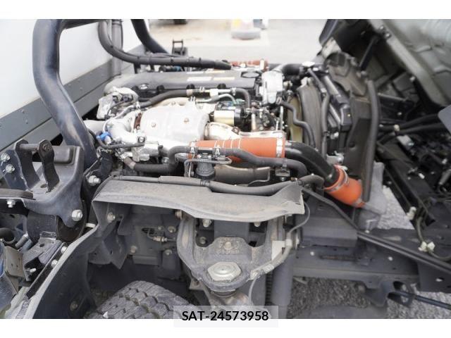 Isuzu ELF TRUCK 2021-05 7961442-14