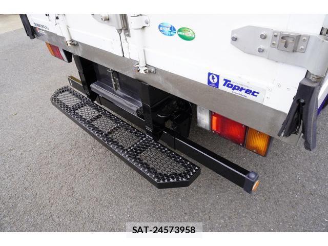 Isuzu ELF TRUCK 2021-05 7961442-24