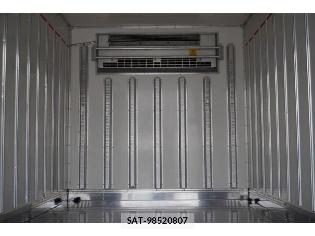Isuzu ELF TRUCK 2021-05 7961422-21