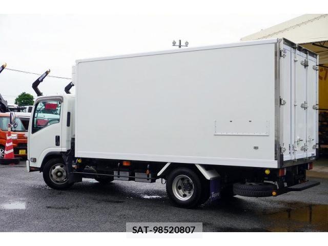 Isuzu ELF TRUCK 2021-05 7961422-6