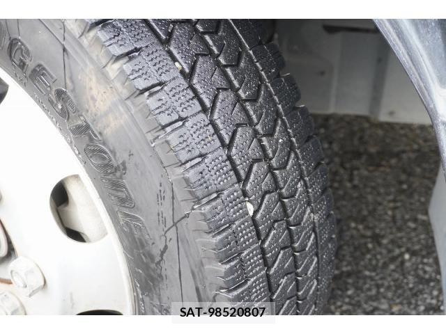 Isuzu ELF TRUCK 2021-05 7961422-8