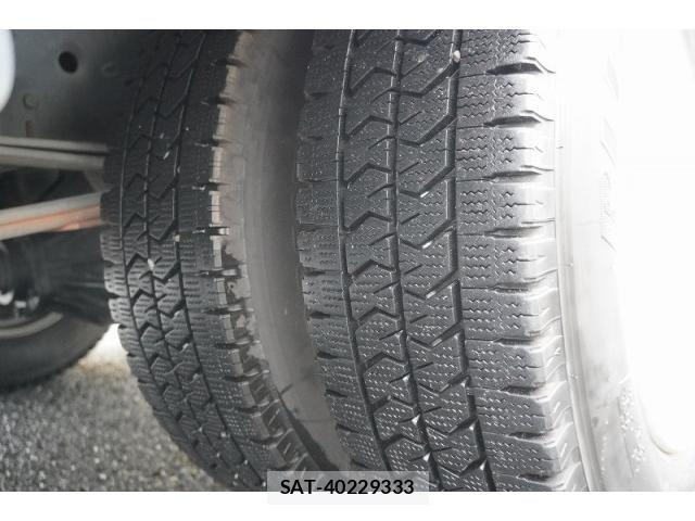 Isuzu ELF TRUCK 2021-05 7961432-9