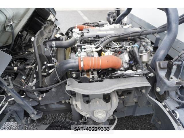 Isuzu ELF TRUCK 2021-05 7961432-13