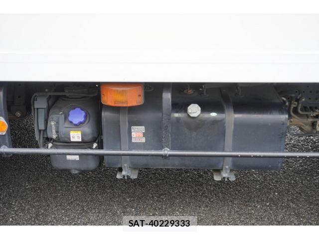 Isuzu ELF TRUCK 2021-05 7961432-26