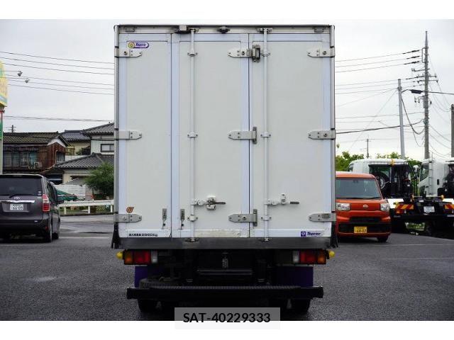 Isuzu ELF TRUCK 2021-05 7961432-3