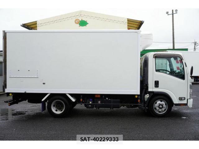 Isuzu ELF TRUCK 2021-05 7961432-4