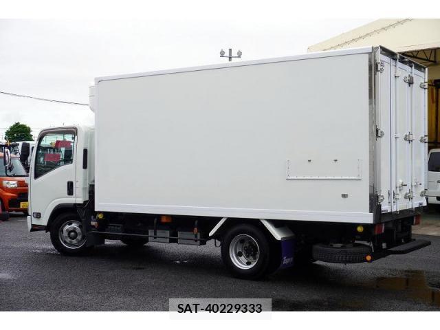 Isuzu ELF TRUCK 2021-05 7961432-6