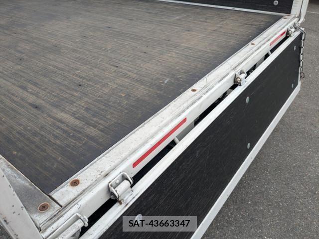 Isuzu ELF TRUCK 2024-06 7961386-7