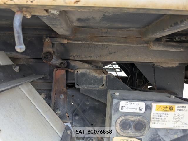 Isuzu ELF TRUCK 2017-02 7961393-14