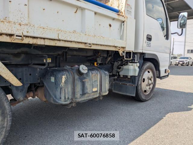 Isuzu ELF TRUCK 2017-02 7961393-18