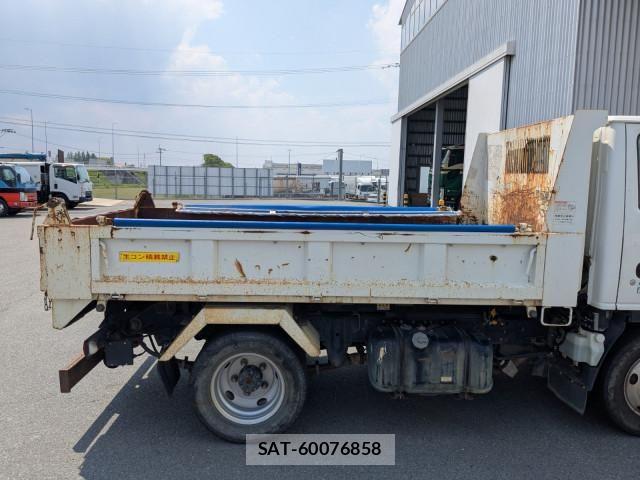 Isuzu ELF TRUCK 2017-02 7961393-20