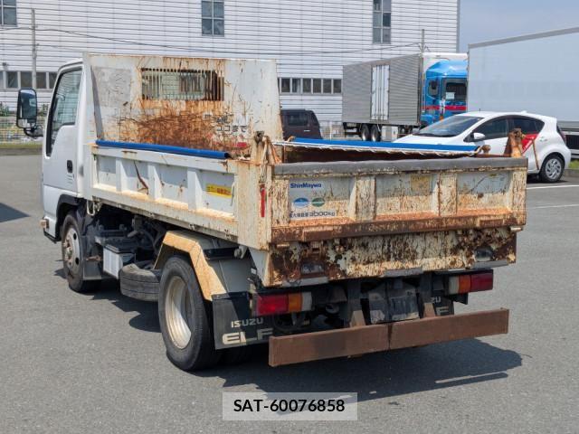 Isuzu ELF TRUCK 2017-02 7961393-2