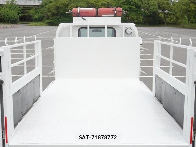 Isuzu ELF TRUCK 2018-09 7961395-3