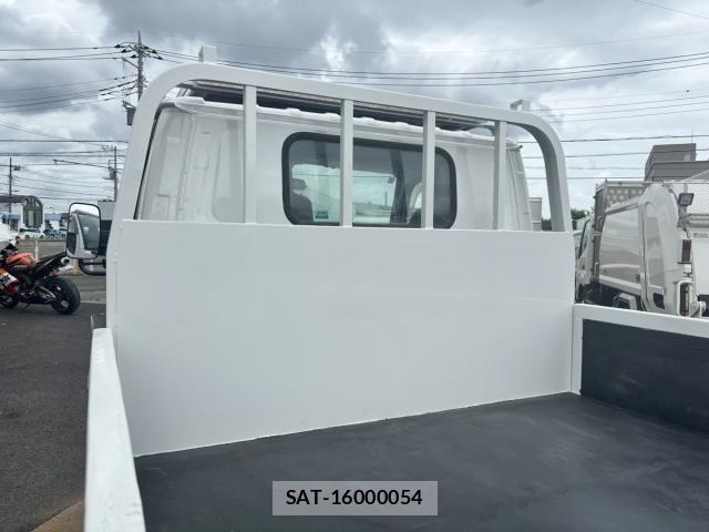 Isuzu ELF TRUCK 2020-05 7961397-12