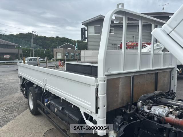 Isuzu ELF TRUCK 2020-05 7961397-15