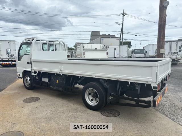 Isuzu ELF TRUCK 2020-05 7961397-7