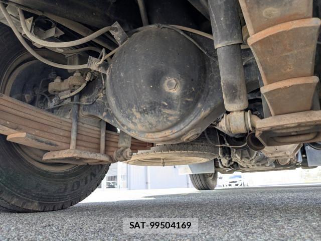 Isuzu ELF TRUCK 2018-02 7961389-11