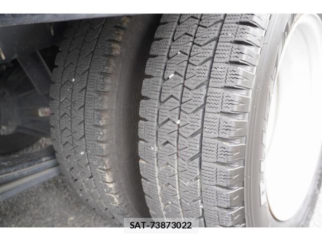 Isuzu ELF TRUCK 2020-05 7961427-9