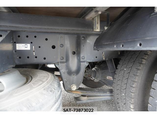 Isuzu ELF TRUCK 2020-05 7961427-10