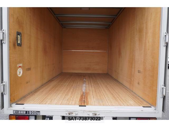 Isuzu ELF TRUCK 2020-05 7961427-18