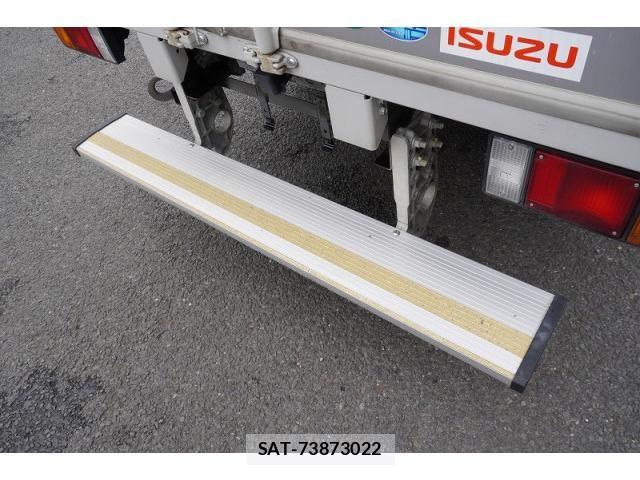 Isuzu ELF TRUCK 2020-05 7961427-25