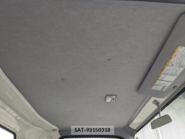 Isuzu ELF TRUCK 2019-08 7961381-10