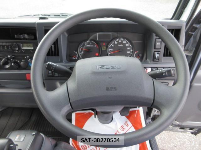 Isuzu ELF TRUCK 2017-09 7961408-10