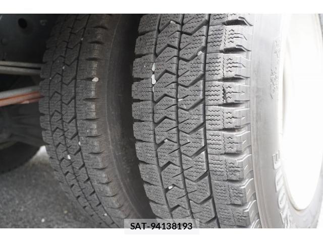 Isuzu ELF TRUCK 2021-04 7961421-9