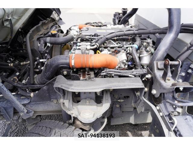 Isuzu ELF TRUCK 2021-04 7961421-13