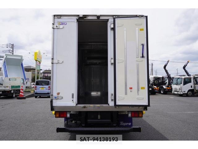Isuzu ELF TRUCK 2021-04 7961421-22