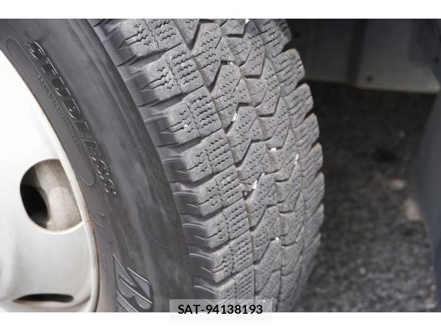 Isuzu ELF TRUCK 2021-04 7961421-8