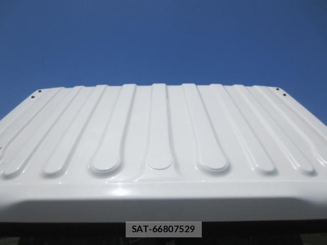 Isuzu ELF TRUCK 2023-12 7961385-16