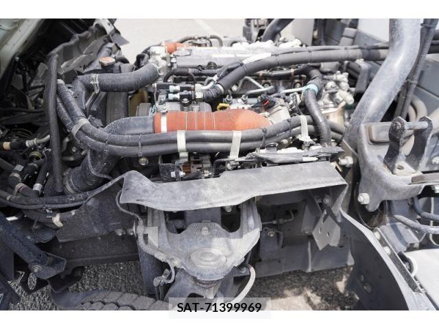 Isuzu ELF TRUCK 2020-05 7961428-13