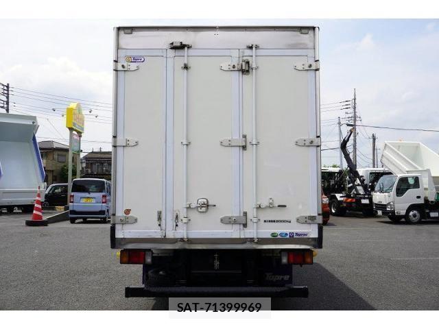 Isuzu ELF TRUCK 2020-05 7961428-3