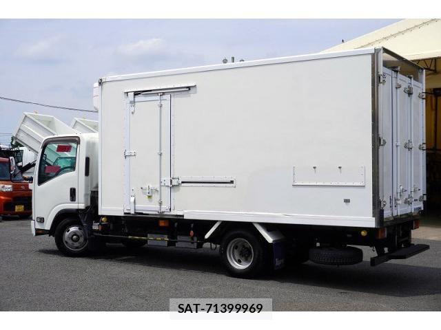 Isuzu ELF TRUCK 2020-05 7961428-6