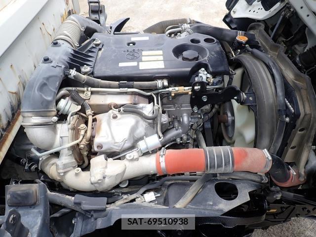 Isuzu ELF TRUCK 2015-09 7961453-21