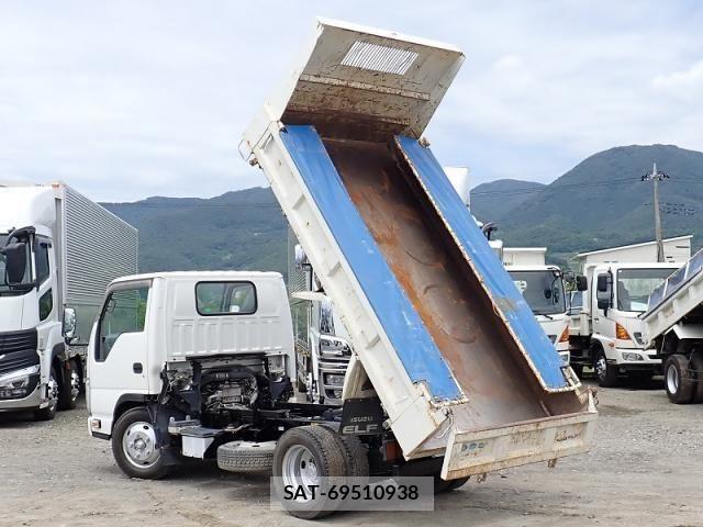 Isuzu ELF TRUCK 2015-09 7961453-3