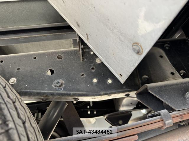 Isuzu ELF TRUCK 2016-03 7961455-15