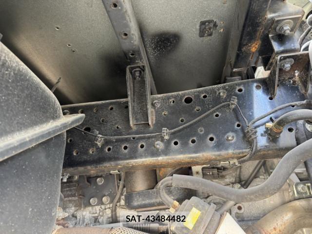 Isuzu ELF TRUCK 2016-03 7961455-16