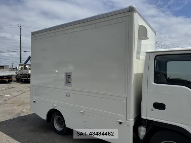 Isuzu ELF TRUCK 2016-03 7961455-6