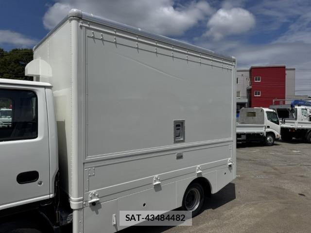 Isuzu ELF TRUCK 2016-03 7961455-7