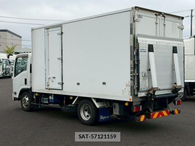 Isuzu ELF TRUCK 2017-06 7961396-5